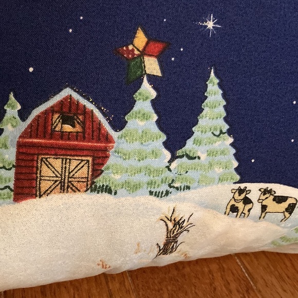 Hand Crafted Flying Angel Snowmen Pillows (2) - Picture 9 of 11